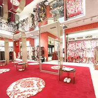 大阪梅田本店