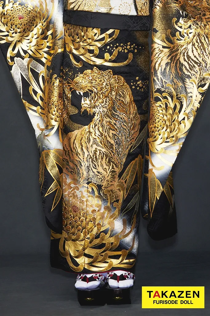 TAKAZENのレンタル振袖 ジャパンモード　黒/ゴールド(金色)　本家虎柄　絶対目立つ　渋い　ド派手　インパクト抜群　被らない　ギャル振袖　中村りおん【通販可】22045