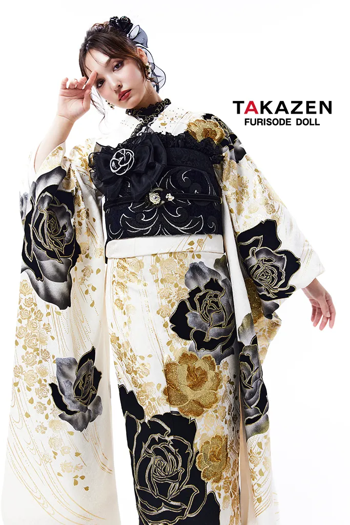 TAKAZENのレンタル振袖 高級ヘップバーン　白/ゴールド/黒　ベルベット素材バラ柄　セレブ　エレガント　洋風　ゴージャス　香川るな【通販可】32036