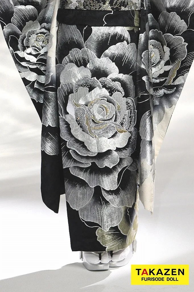 TAKAZENのレンタル振袖 クール系　黒/シルバー(銀色)　薔薇柄　一番人気　派手　目立つ　かっこいい振袖　クール　キラキラスワロフスキー付き　ギャル　香川るな【通販可】32105