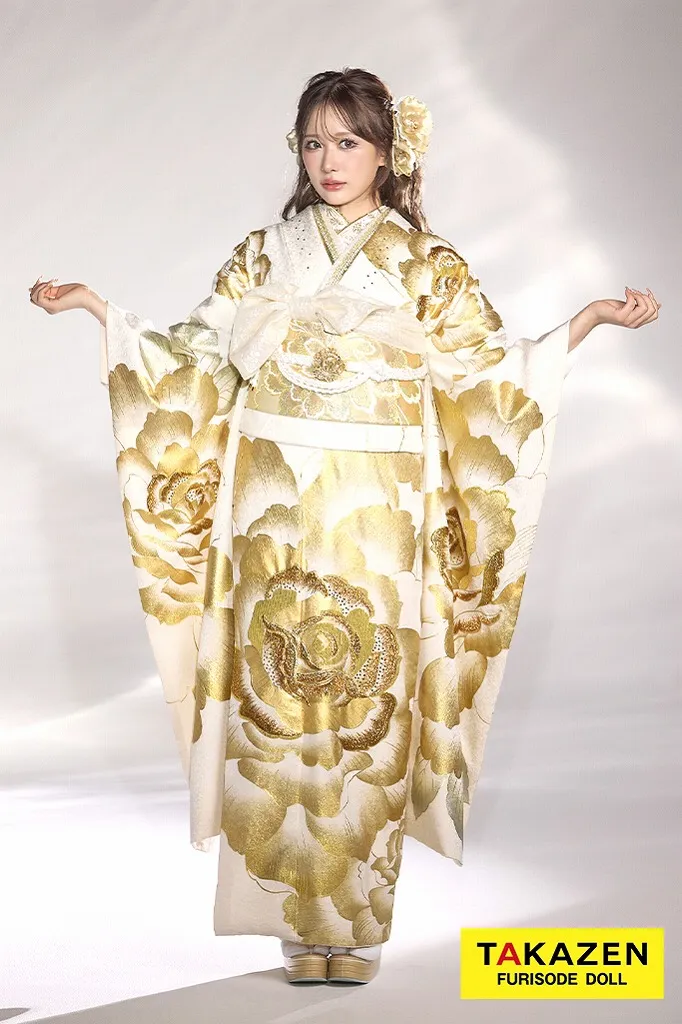 TAKAZENのレンタル振袖 モード系　白/金(ゴールド)　薔薇柄/大柄　綺麗め　派手　かっこいい振袖　人と被らない　キラキラスワロフスキー付き　ギャル　目立つ　伊藤桃々【通販可】32107