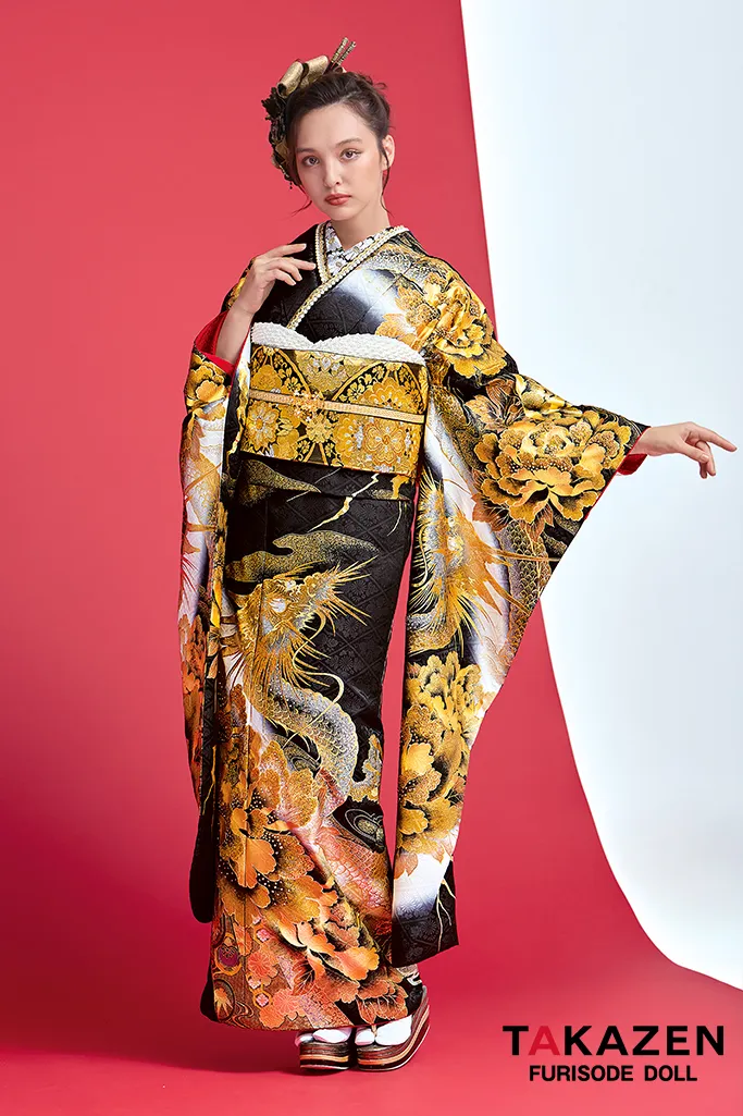 TAKAZENのレンタル振袖 ジャパンモード 黒/金(ゴールド) 本家龍柄 いかつい 派手 渋い 花魁風振袖(進撃のノア様着用) キラキラスワロフスキー付き 香川るな【通販可】32134