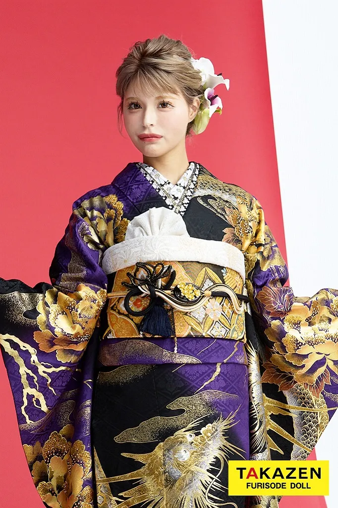 TAKAZENのレンタル振袖 ジャパンモード　紫/黒/ゴールド(金色)　本家龍柄　渋い　派手　カッコイイ　ゴージャス　花魁風振袖　絶対目立つ　キラキラ　今井アンジェリカ【通販可】32136