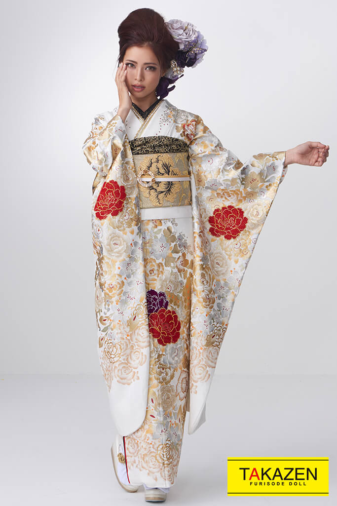TAKAZENのレンタル振袖 格安モード　バラ柄　白/ゴールド(金色)一番目立つ　豪華　派手振袖　桂由美デザイン　エレガント　綺麗【通販可】#F0088
