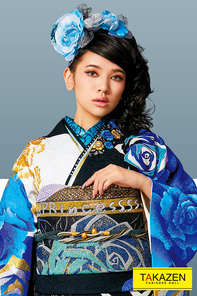 TAKAZENのレンタル振袖 激安モード　ブルー(青)/黒/金　薔薇柄　派手　豪華　クール系振袖　目立つ　ギャル振袖【通販可】#F0096