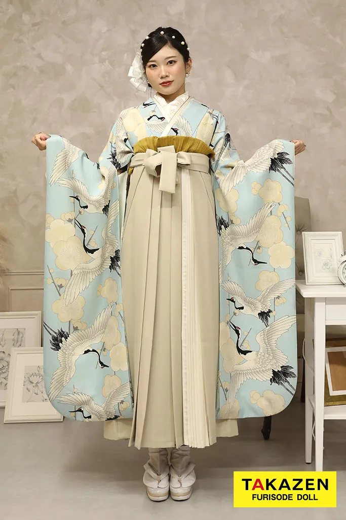TAKAZENのレンタル袴 レトロ 水色/ブルー/白/淡い色 鶴柄/梅柄 人気 おめでたい柄【通販可】RY061