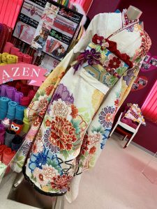 レトロ古典 白 大柄