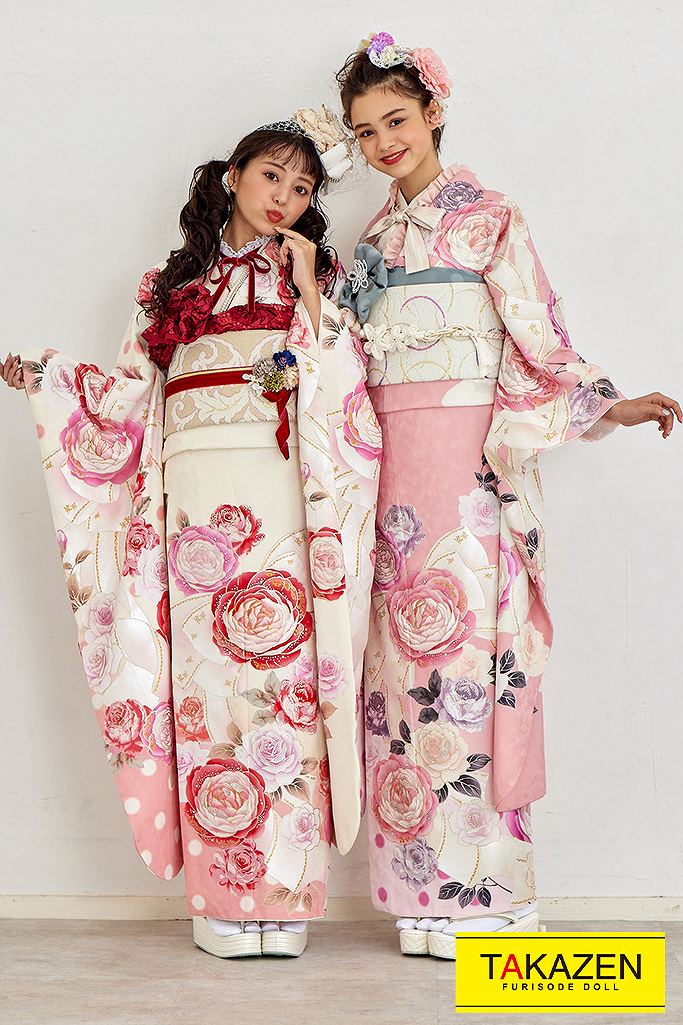 TAKAZENのレンタル振袖 キュートガーリー　淡色ピンク　バラ柄　写真映え　ゆるふわ　可愛いデザイン　あざとかわいい　ブリッジマン遊七【通販可】22053