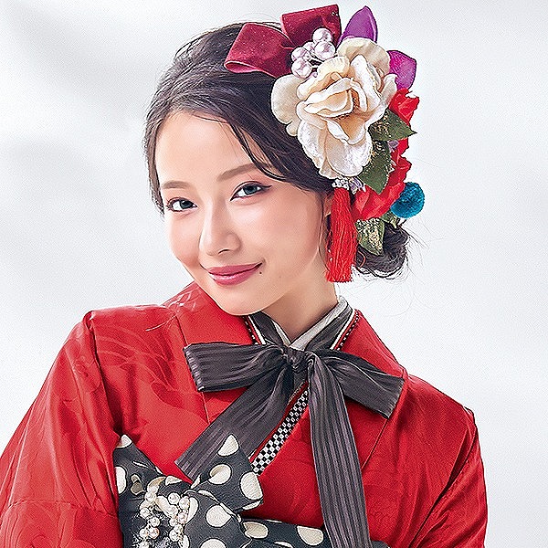 個性的💗リボンの半襟が大人気✨✨✨