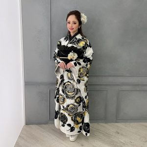 振袖 可愛い ヘップバーン ビジュー振袖 キラキラ