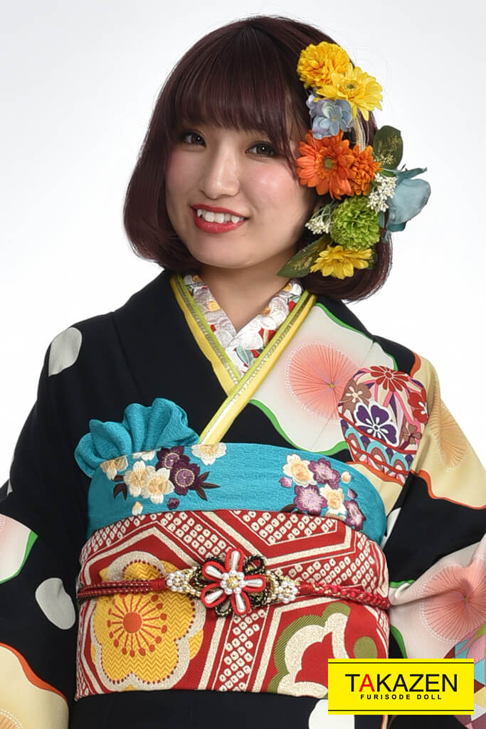 TAKAZENのレンタル振袖 格安レトロ　黒/黄/赤　和柄　大正ロマン振袖　個性的　かわいい【通販可】#F0015