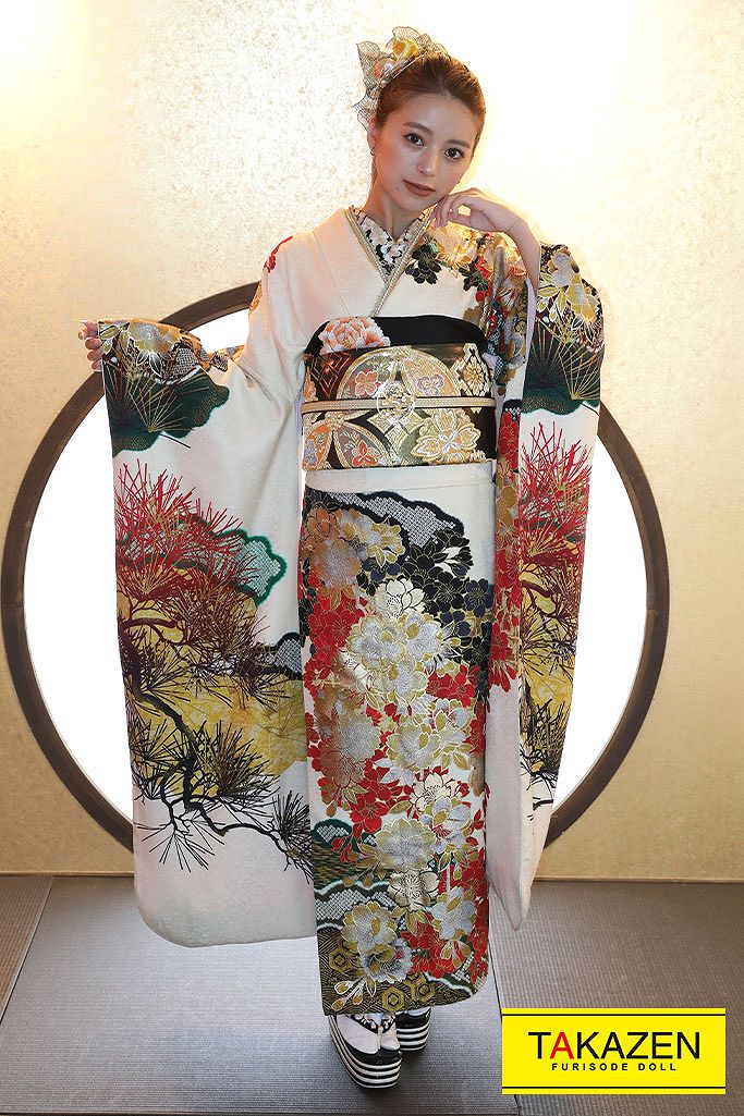 TAKAZENのレンタル振袖 ジャパンモード　白/ゴールド(金色)　針松柄/桜柄　渋い　花魁風　派手振袖　煌びやか　うかちゃん【通販可】G11