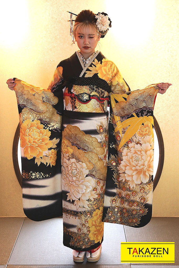 TAKAZENのレンタル振袖 ジャパンモード　黒/黄　牡丹柄　花魁風　渋い　派手　かっこいい　ギャル系振袖　中村りおん【通販可】G21