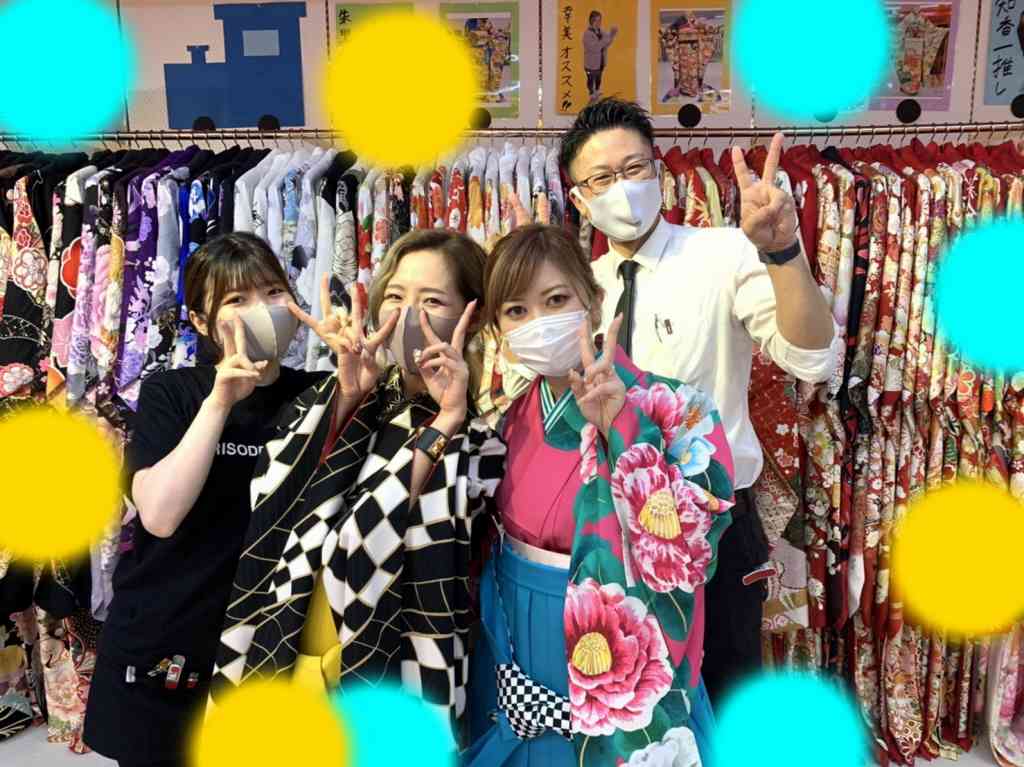 【TAKAZEN神戸店】♡28日 お友達同士で❤︎卒業式もレトロの袴で決定!仲良し袴姫ちゃん♡