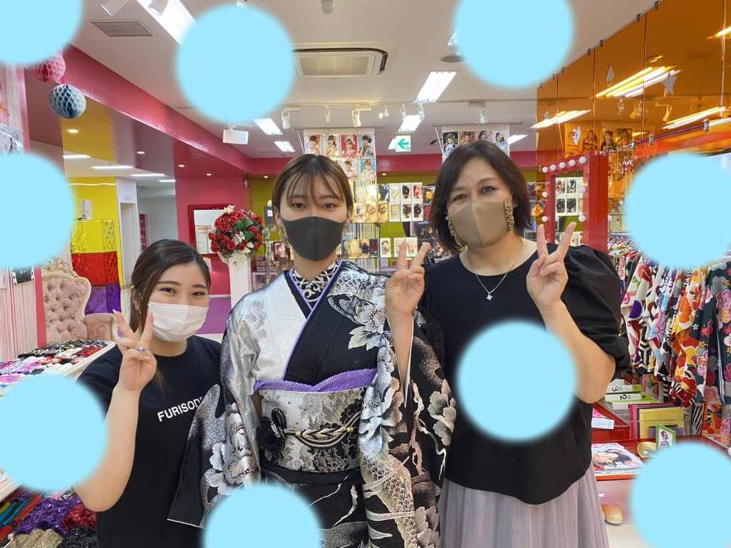 【TAKAZEN神戸店】♡18日　キラキラでカッコイイ！シルバー×龍のお振袖でド派手な振袖姫ちゃん♡