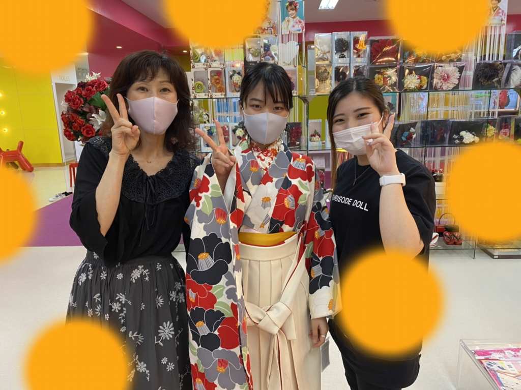 【TAKAZEN神戸店】♡5日 レトロの小振袖に可愛い袴の姫ちゃん♡
