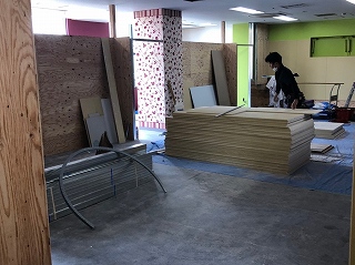 リニューアルオープン くすみカラー イマドキ 振袖 TAKAZEN心斎橋店