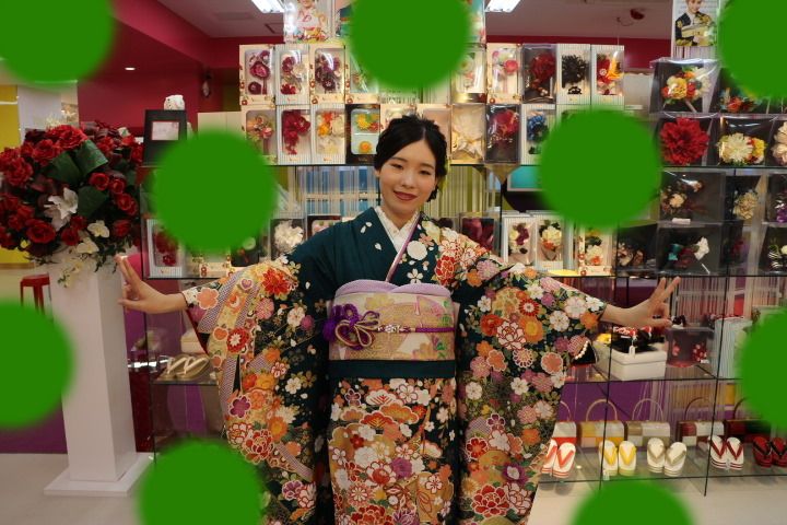 TAKAZEN タカゼン モード 黒色 青色 派手 キラキラ 振袖 成人式 レンタル