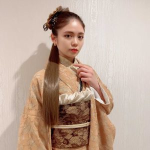 振袖 可愛い からし レース ストレートヘア エクステ ポ二ー