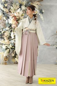 くすみ色袴 うすい色