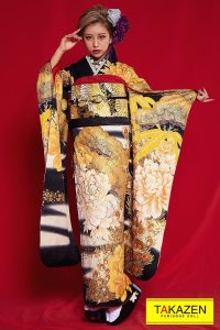 振袖 派手 可愛い 目立つ 黄色 黒地