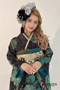 モード系 グリーン 夏音 成人式 振袖