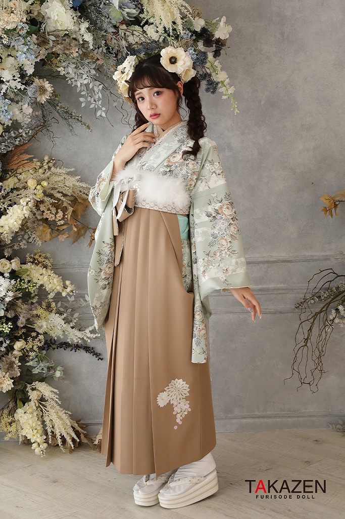 TAKAZENのレンタル袴 くすみカラーガーリー　ミントグリーン　ブーケ　洋風　ゆるふわ　フェミニン　女の子らしい【通販可】GH1