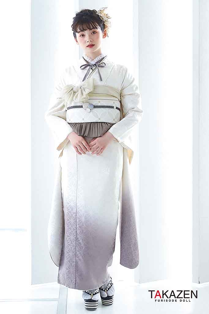 TAKAZENのレンタル振袖 くすみカラーガーリー 白/グレー/ニュアンスカラー 無地振袖 グラデーション シンプル トレンドおしゃれ リボンアレンジ 南琴奈【通販可】LB15