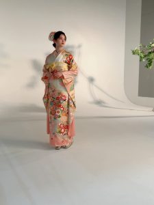 振袖　成人式　可愛い　古典　白ピンク　南琴奈