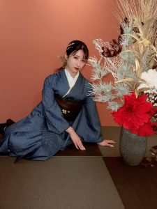 成人式 振袖 可愛い 今どき ワンカラー 大人っぽい シンプル 人気 青 ブルー