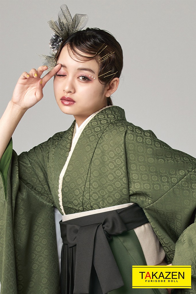 ECサイト【FURISODE DOLL】でかわいい袴がネットレンタルできる✨