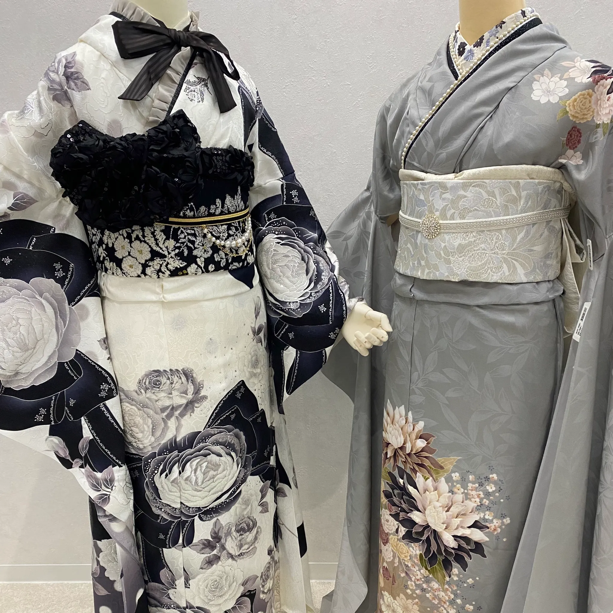 【TAKAZEN橿原店】21日♡店頭ディスプレイ変更🤍CHANELカラーの新作ヘップバーン&くすみカラーの正統派古典♡