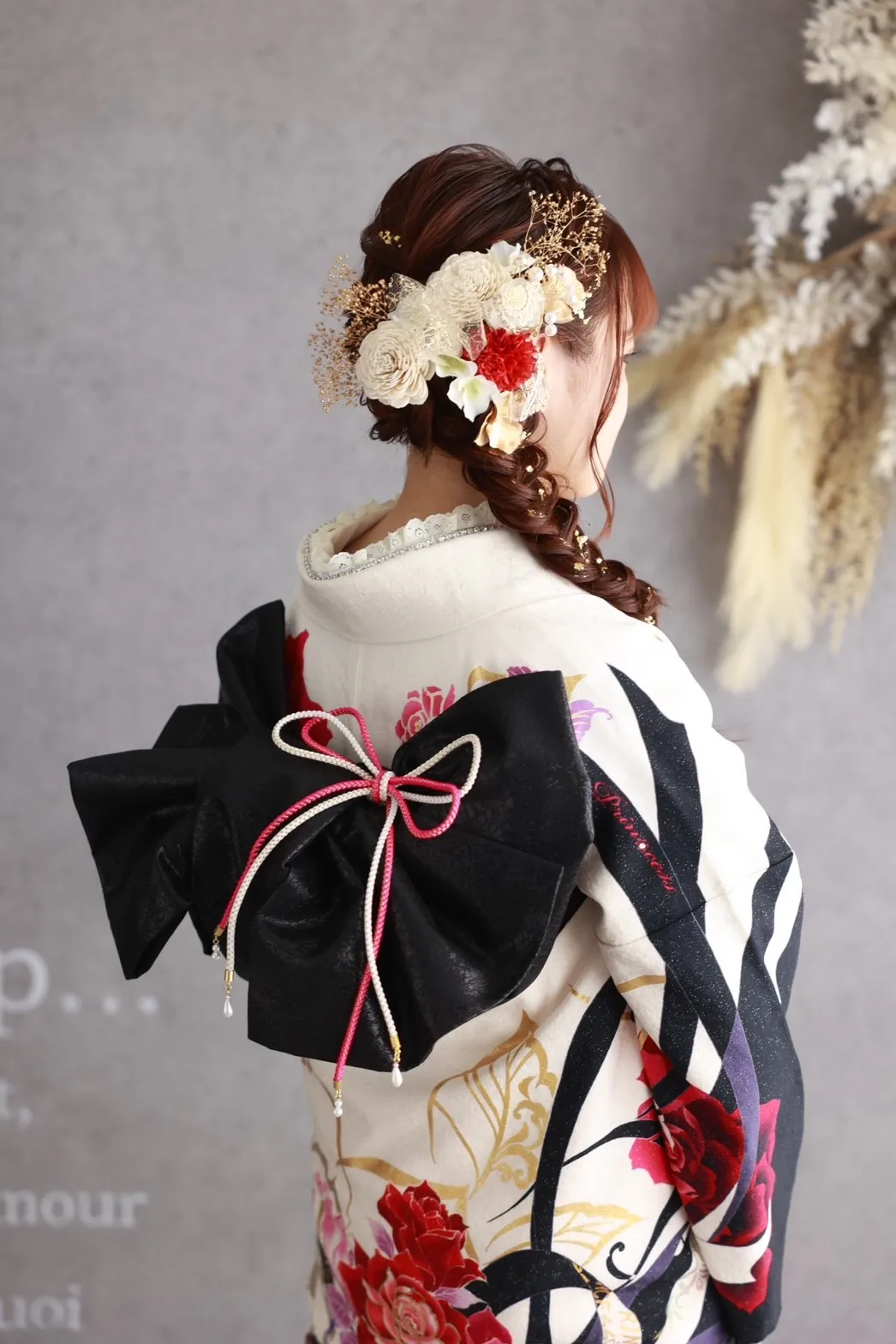 【TAKAZEN橿原店】3日♡可愛いもの好き必見!ドライフラワーを使った今流行りの編みおろしヘアのご紹介♡