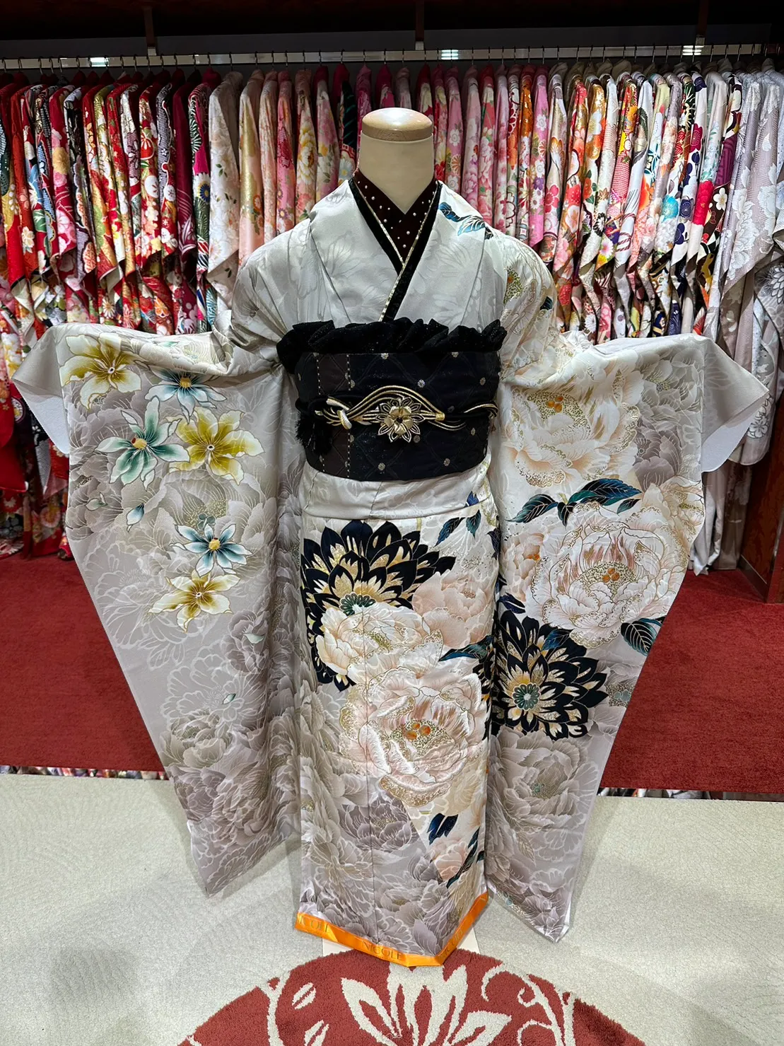成人式　前撮り　梅田　袴　くすみカラー　かわいい　イマドキ　淡色　古典　タカゼン　レンタル　ニコル　オシャレ　かわいい　イマドキ