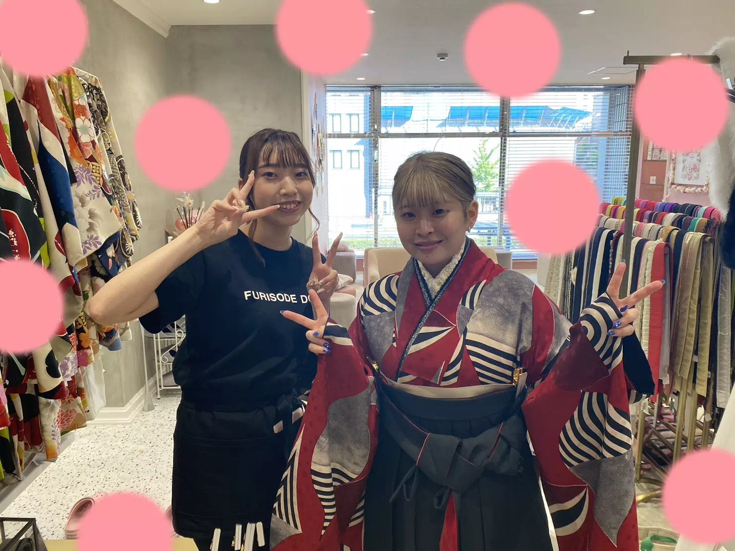 【TAKAZEN姫路店】♡21日 今どきレトロが可愛い!個性を出したい方におすすめ赤色のレトロの袴ご紹介♡