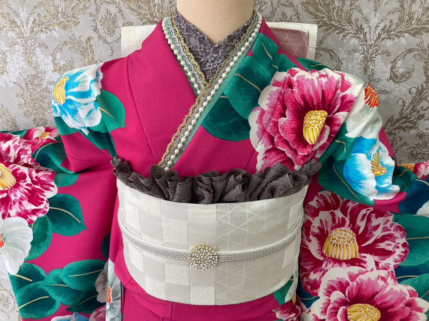 振袖レンタル 奈良 橿原 かわいい おしゃれ 個性派 かわいい かっこいい くすみ イマドキ