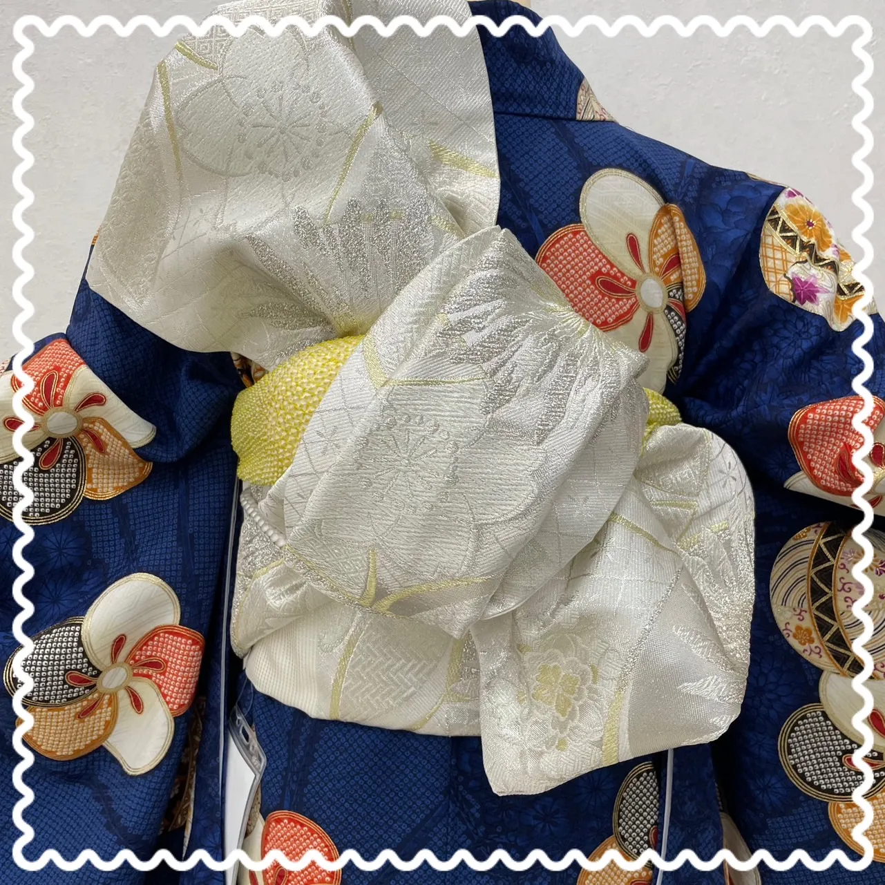 振袖レンタル 奈良 橿原 かわいい おしゃれ 個性派 かっこいい くすみ イマドキ たて矢結び