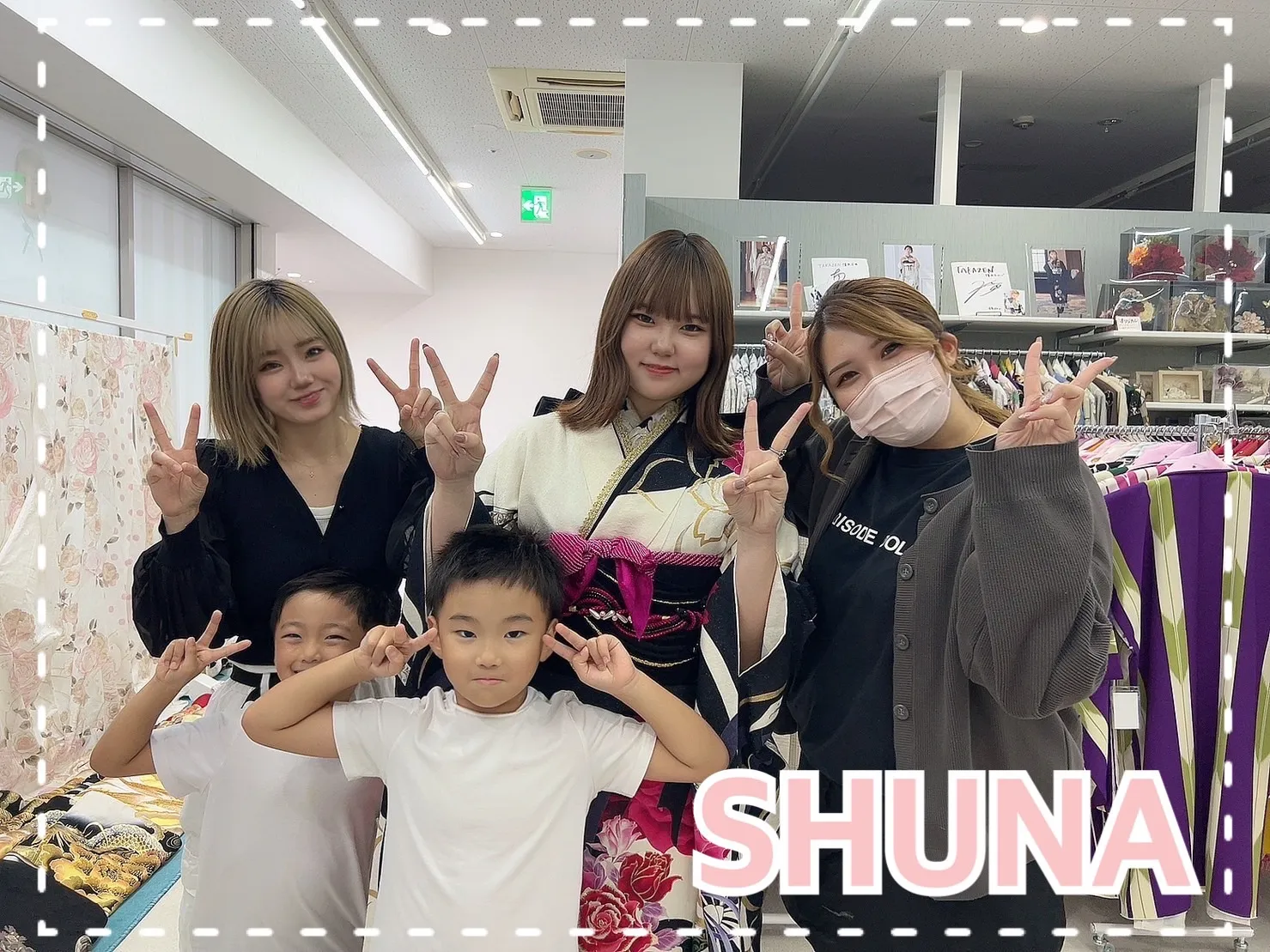 【TAKAZEN橿原店】2日♡2025年成人のモード系で大きなバラが可愛い女の子らしさのあるお振袖の姫ちゃん♡