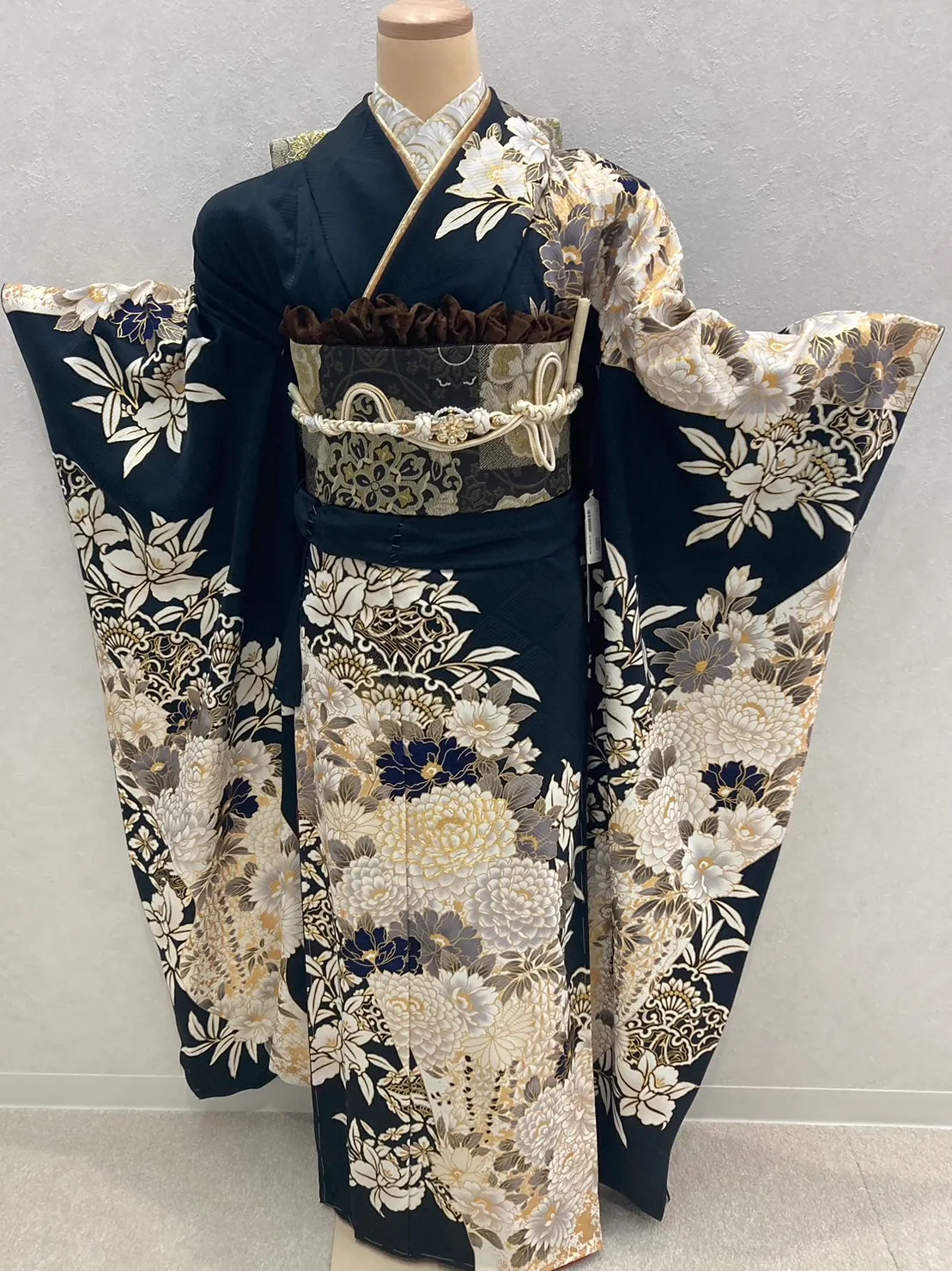 振袖レンタル 奈良 橿原 かわいい おしゃれ 個性派 かわいい かっこいい くすみ イマドキ