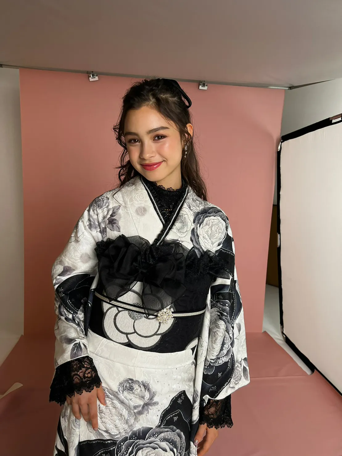 成人式 前撮り 梅田 袴 くすみカラー かわいい イマドキ 淡色 古典 タカゼン 撮影