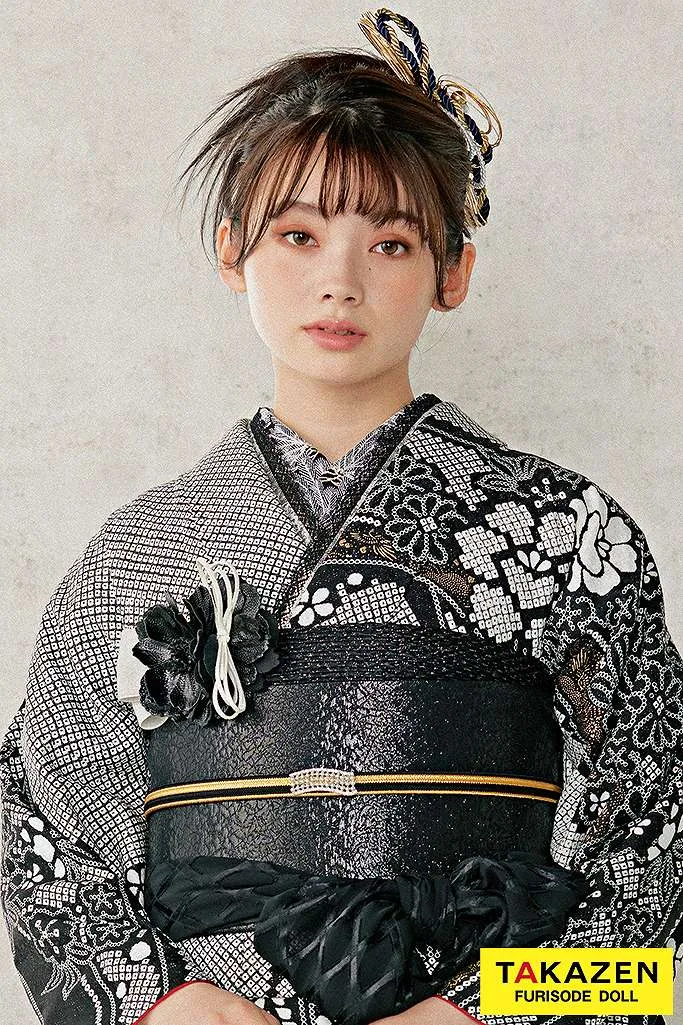 成人式 レンタル 振袖 可愛い 今どき かっこいい モノトーン モノクロ 白 黒 ホワイト ブラック