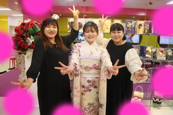 TAKAZEN神戸三宮店　前撮り撮影会　イマドキ　カワイイ　コディネート　振袖　レンタル　くすみ　派手　キラキラ　かわいい　おしゃれ　イマドキ　成人式
