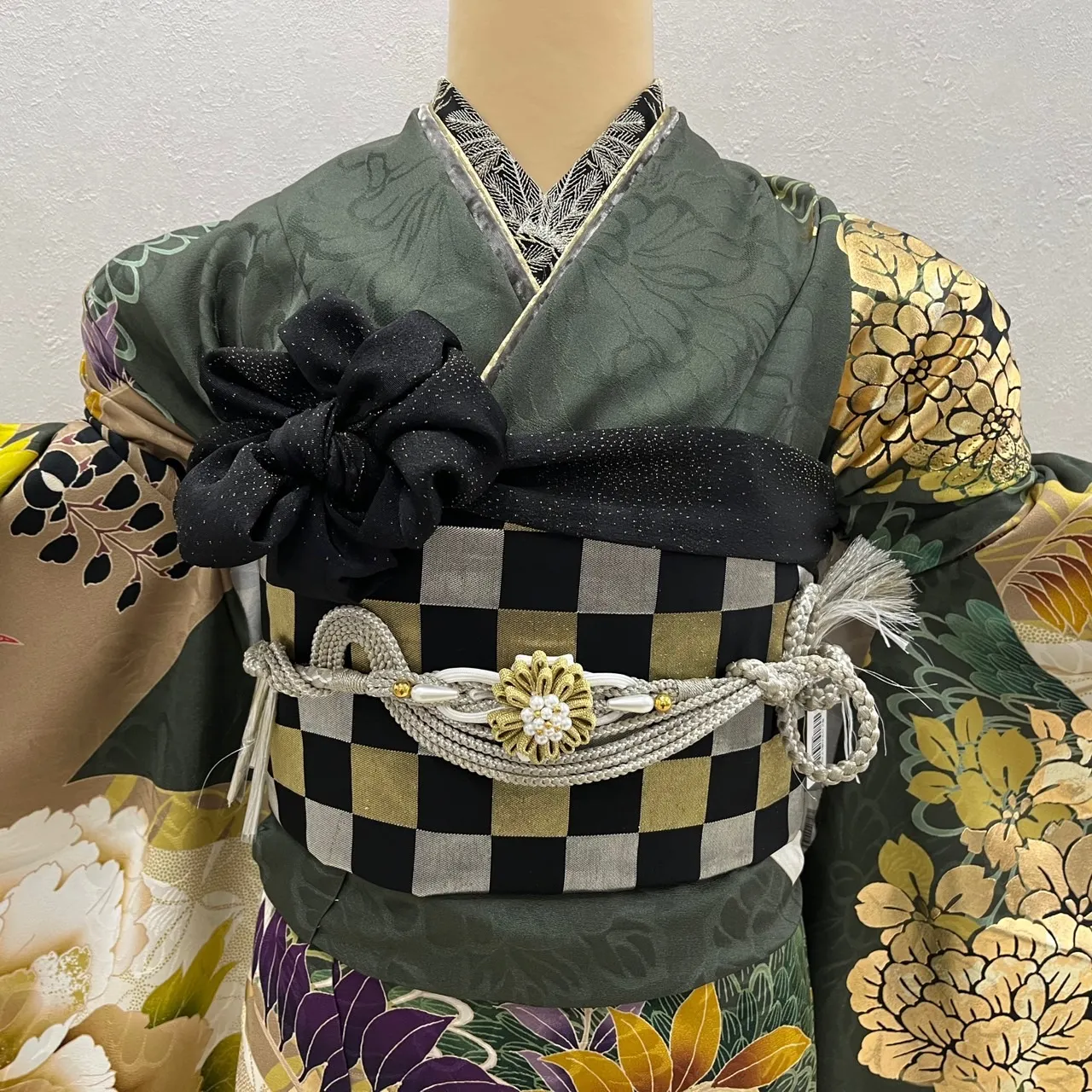 振袖レンタル 奈良 橿原 かわいい おしゃれ 個性派 かわいい かっこいい くすみ イマドキ