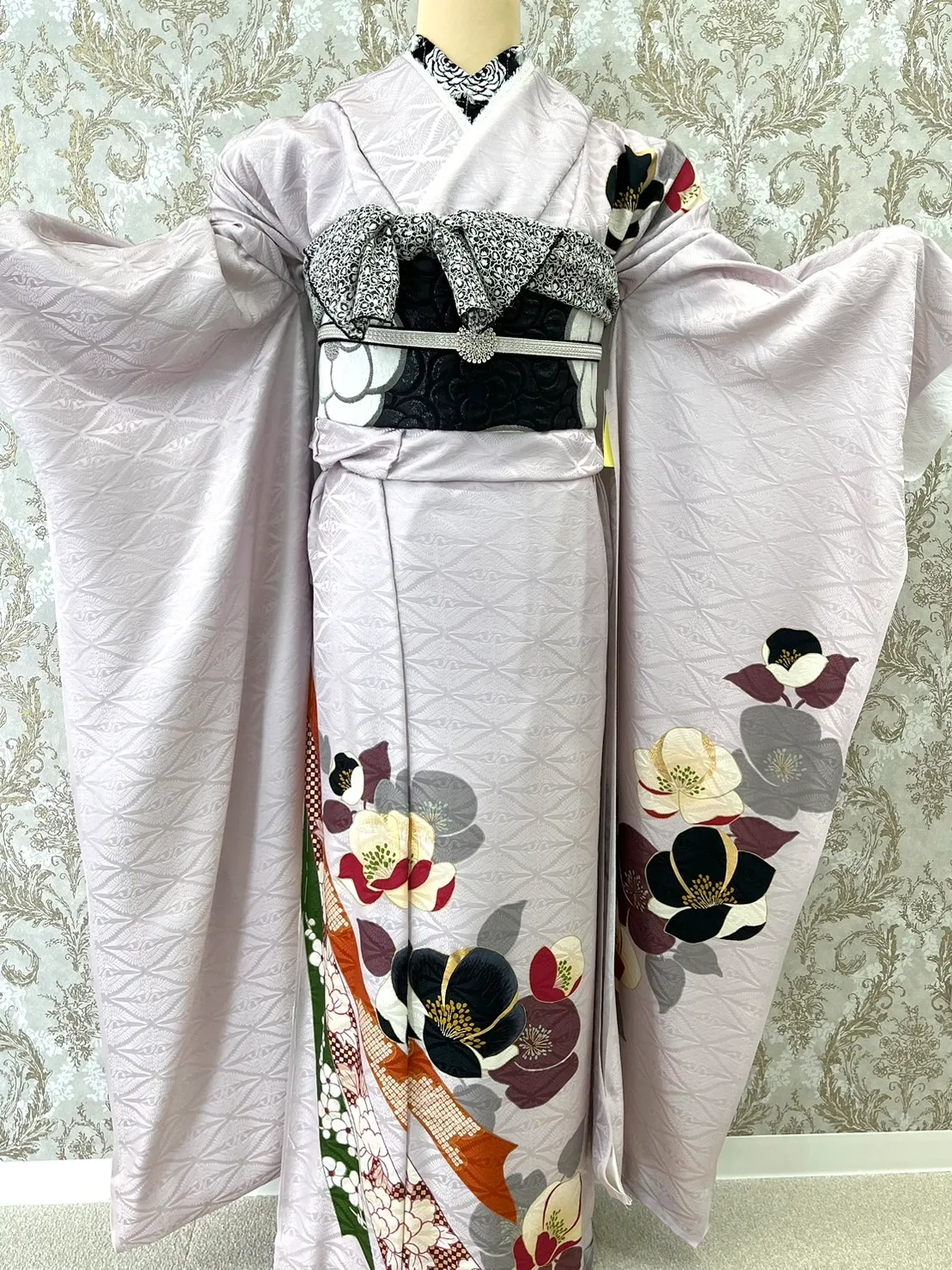 振袖レンタル　奈良　橿原　かわいい　おしゃれ　個性派　かわいい　かっこいい　くすみ　イマドキ　