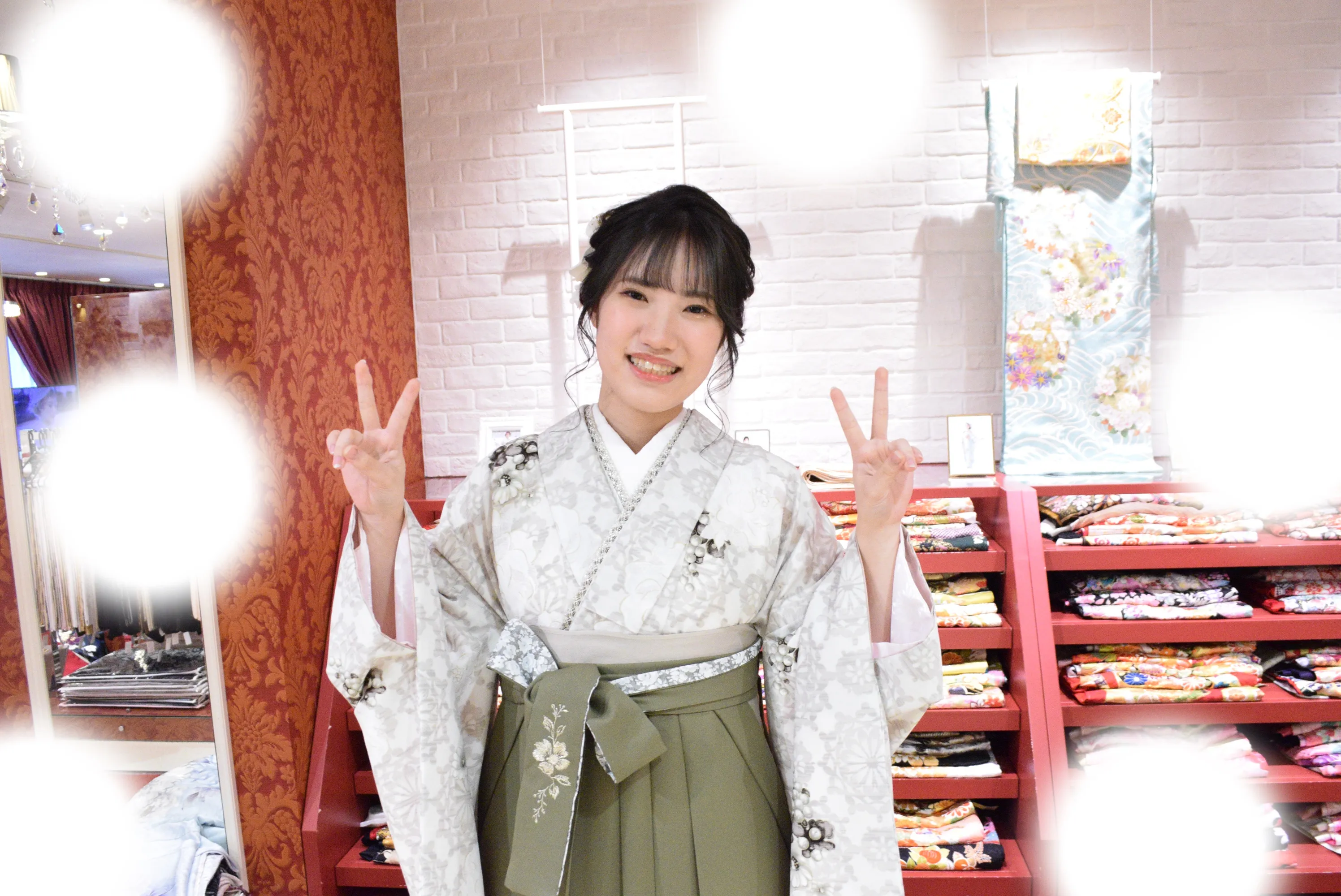 成人式　前撮り　梅田　袴　くすみカラー　かわいい　イマドキ　淡色　古典　タカゼン　撮影