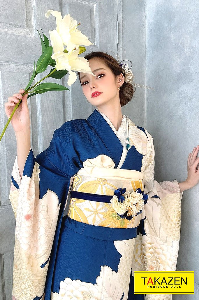 成人式 レンタル 振袖 可愛い 今どき 青色 ブルー 花 古典 ネイビー 紺