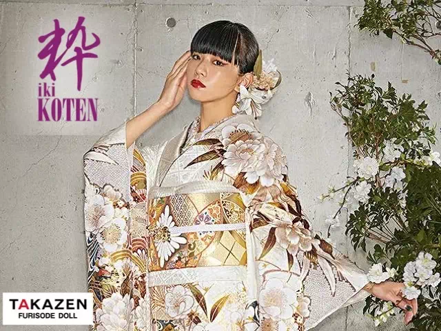 【TAKAZEN姫路店】♡13日 白地の古典柄のクールビューティーの粋古典のお振袖のご紹介♡