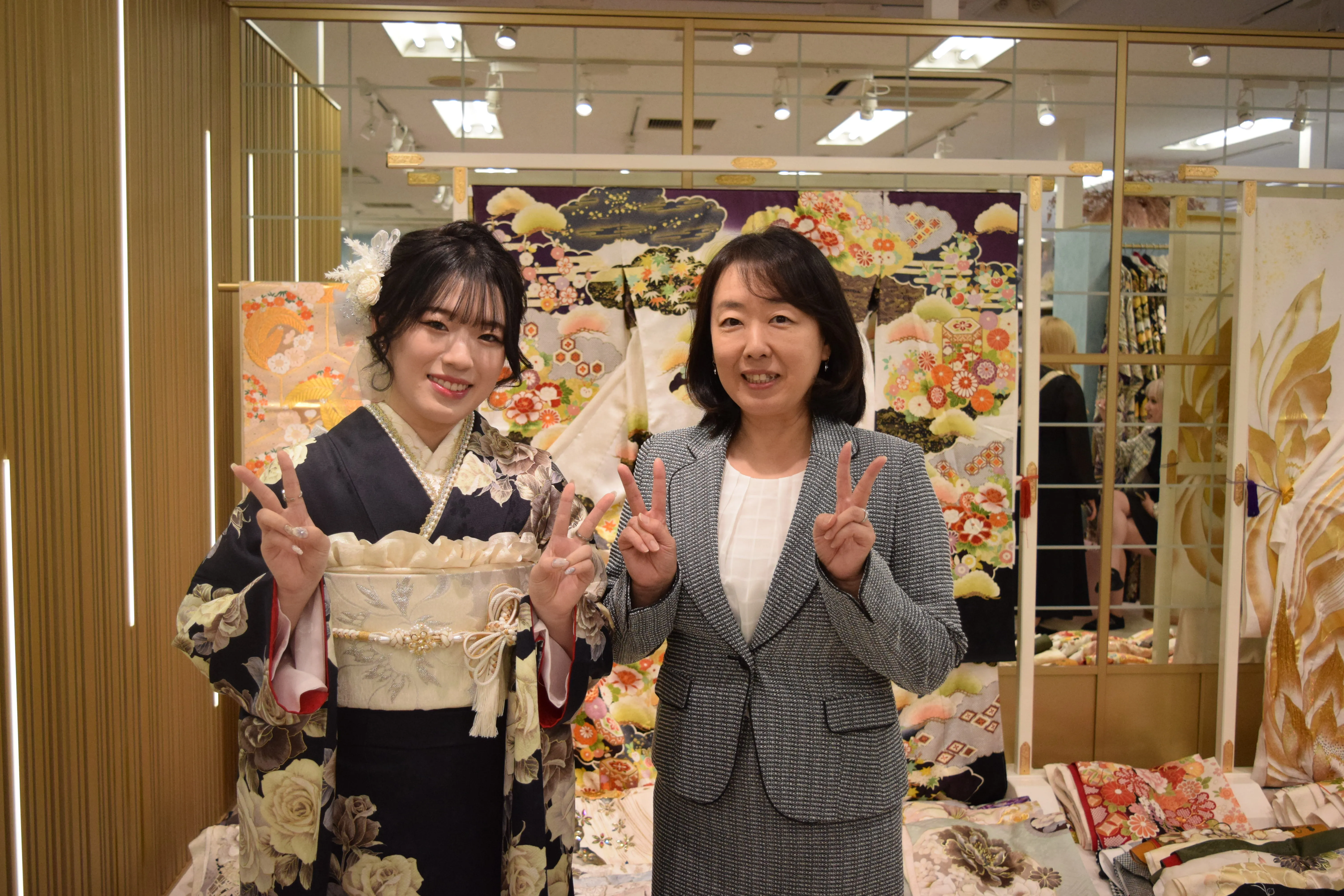 大阪　心斎橋　ガーリー　くすみ　振袖レンタル