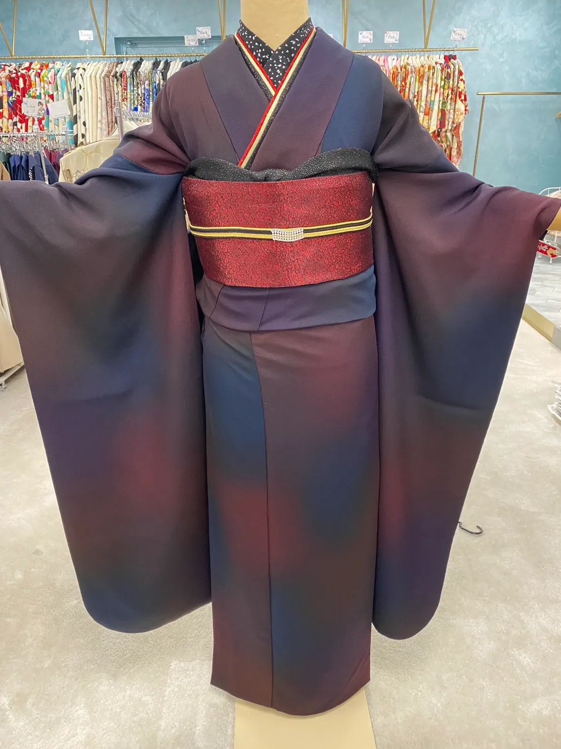 振袖レンタル　成人式　ヴィンテージ　無地　シンプル