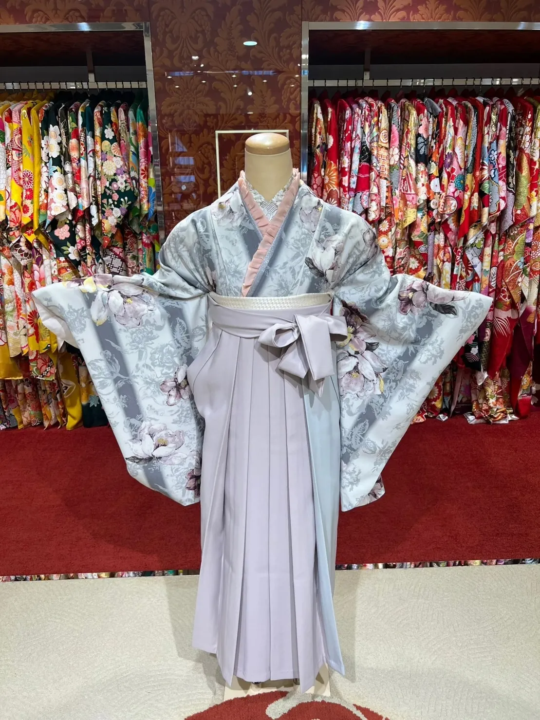 成人式 前撮り 梅田 袴 くすみカラー かわいい イマドキ 淡色 古典 タカゼン 撮影